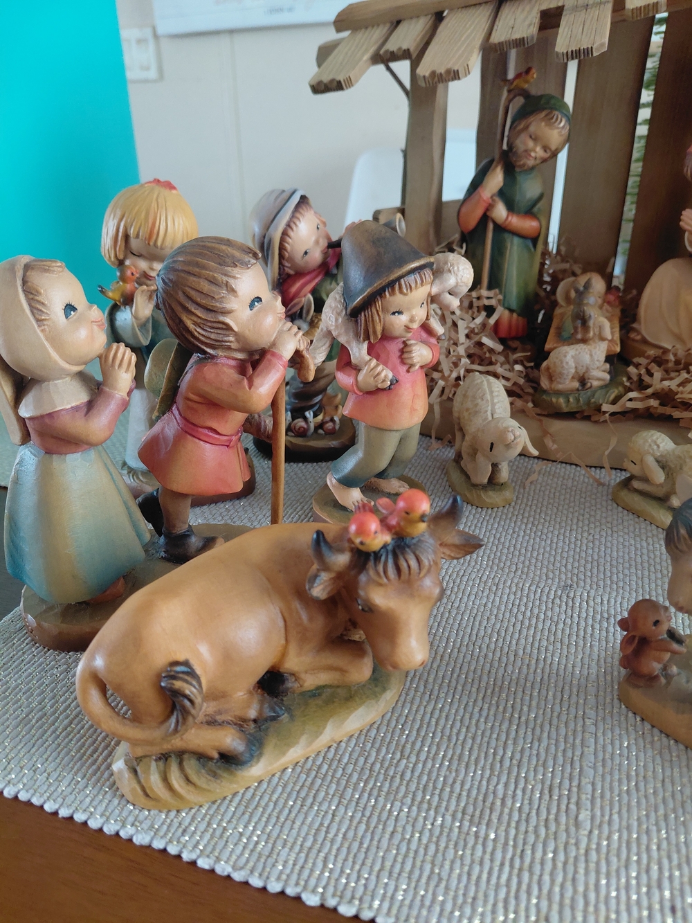 Vintage ANRI Juan Fernandiz Made In Italy Nativity Scene